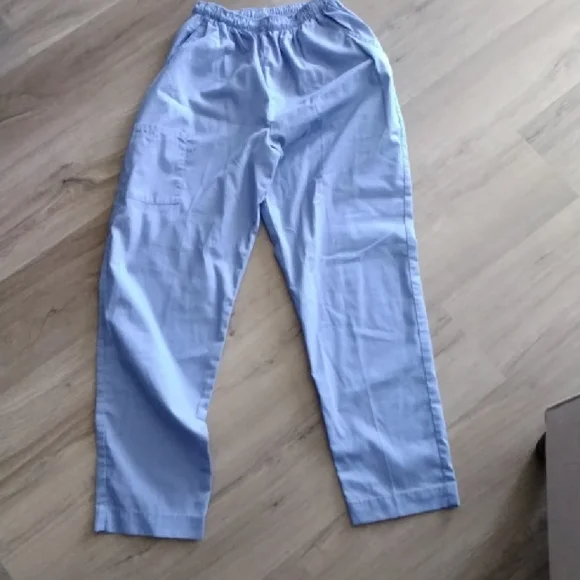 Barco Uniforms Women's Light Blue Cargo Pants - Picture 1 of 3